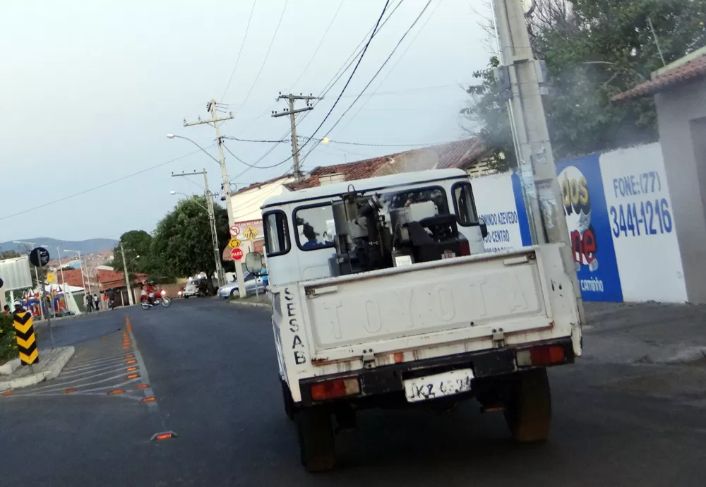 SESAB reconhece necessidade do uso do Carro Fumacê em Brumado, mas diz que não tem nenhum veículo disponível no momento