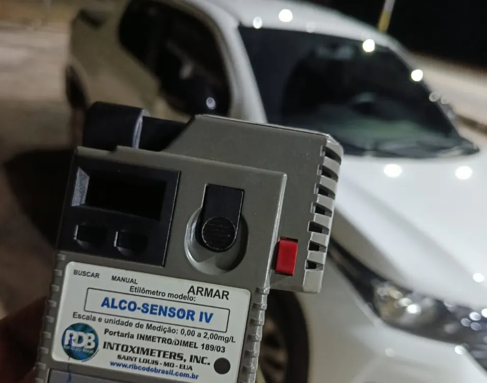 CIPRv/Brumado autua motorista por recusar-se a realizar o teste do etilômetro