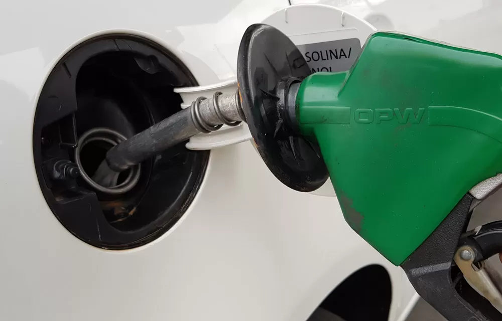 Petrobras reduz preços da gasolina e do diesel para as distribuidoras