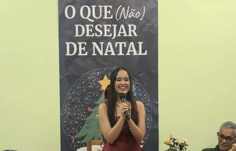 Escritora brumadense lança livro no Paço Municipal e fortalece a cena literária local