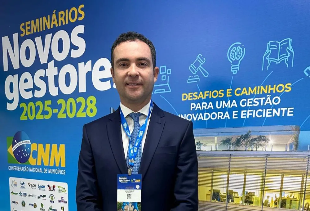 Fabrício Abrantes, prefeito eleito de Brumado, participa do Seminário Novos Gestores em Brasília