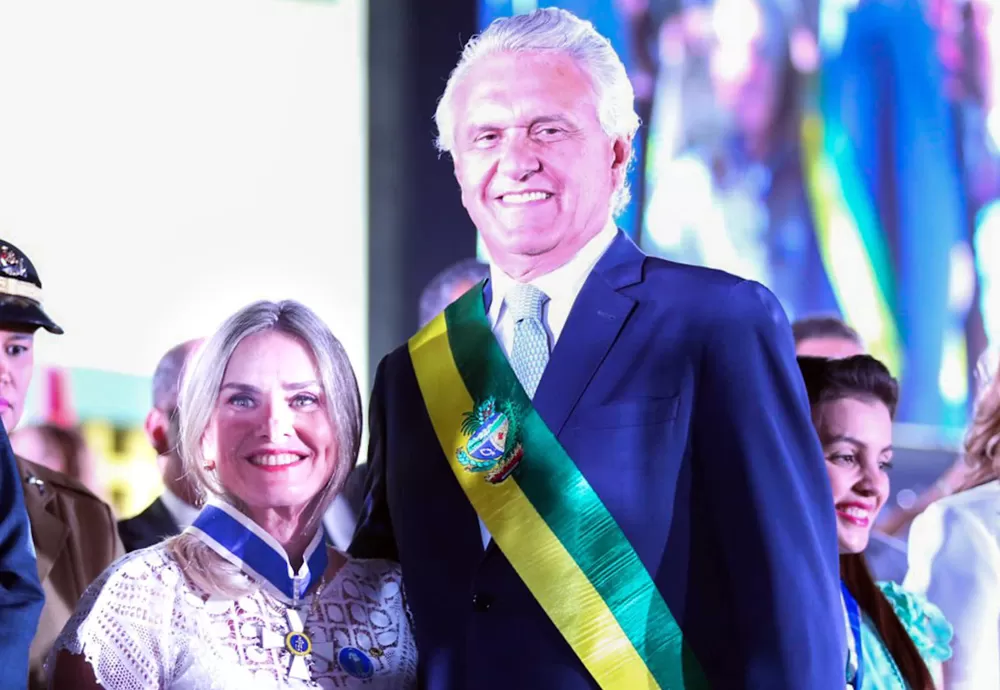 Presidente da Unale, deputada Ivana Bastos, recebe a Medalha Ordem do Mérito Anhanguera