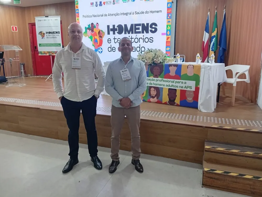 Secretário de Saúde de Brumado marca presença em encontro estadual sobre políticas de cuidado