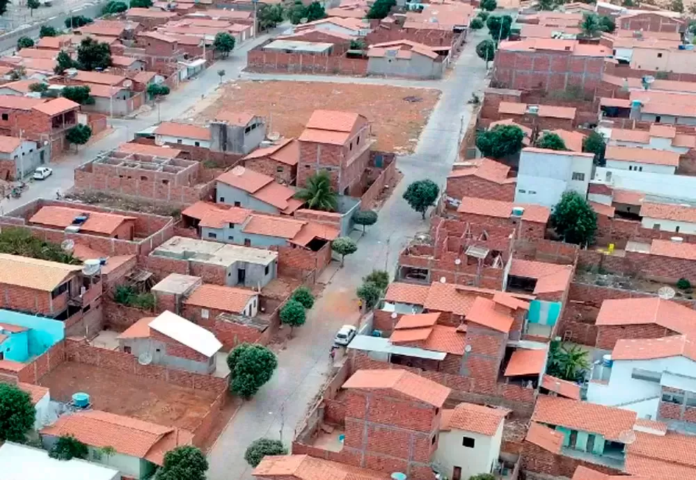  Prefeitura de Brumado realiza 1ª entrega de títulos definitivos de Regularização Fundiária no Bairro Jardim de Alah