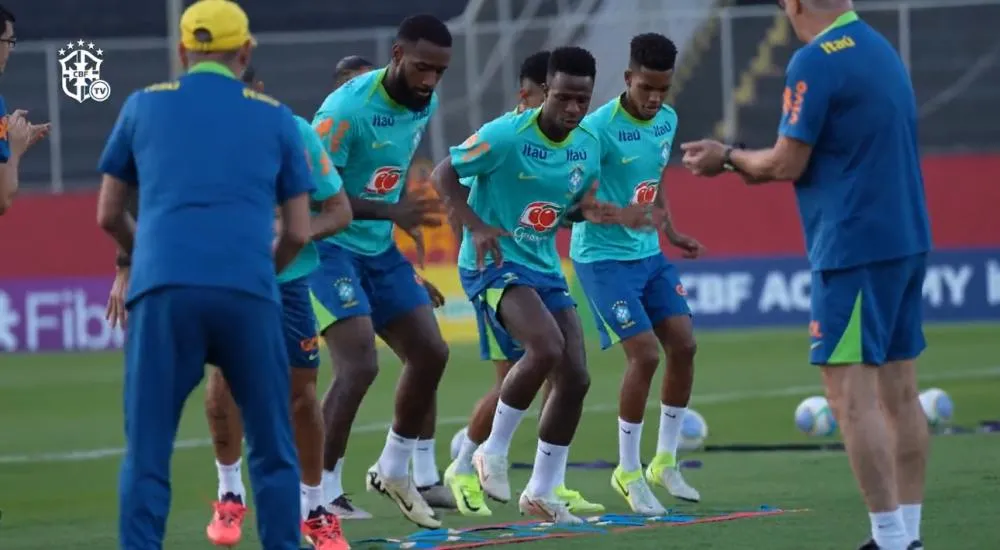 Seleção se despede do Barradão e intensifica preparação para enfrentar o Uruguai