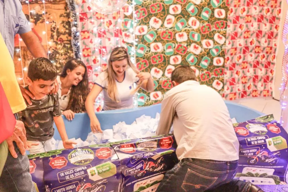 CDLs de Brumado e Livramento encerram Campanhas Natalinas com premiações especiais
