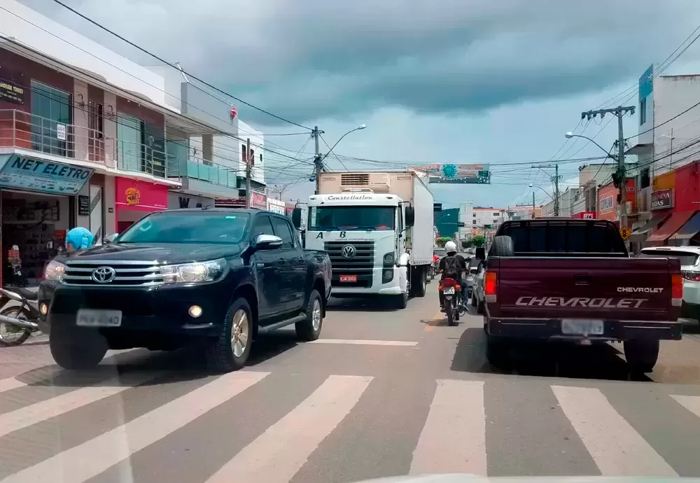 Veículos com placas de final 5  devem quitar o IPVA até o dia 27