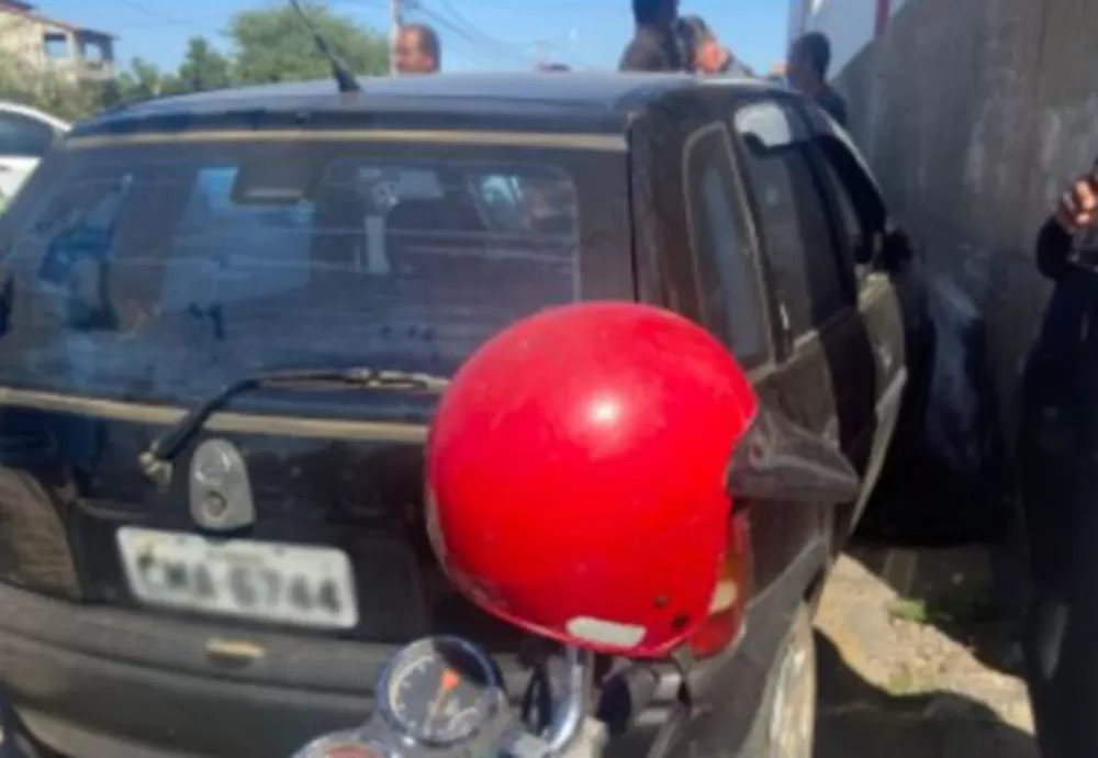 Homem embriagado é preso após causar acidente e atropelar pedestre em Brumado