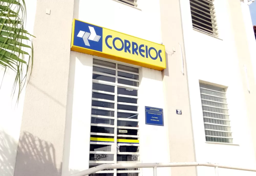 Funcionamento dos Correios no dia de Corpus Christi 