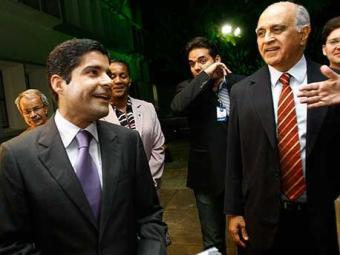 Pesquisa aponta vitória de Paulo Souto ou ACM Neto em 2014