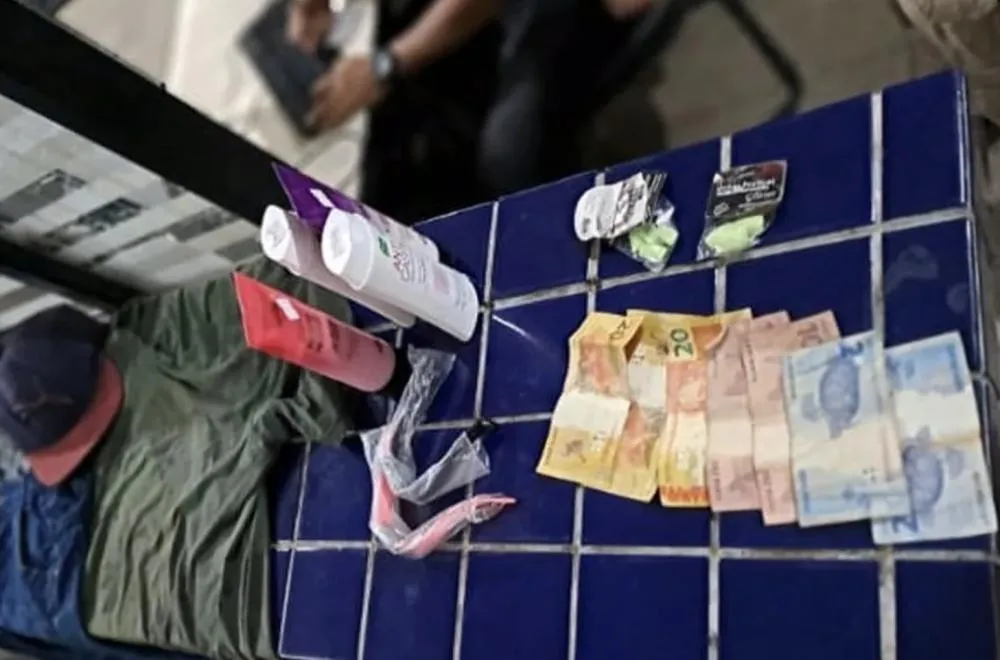 Homem é preso minutos após assaltar loja no centro de Brumado