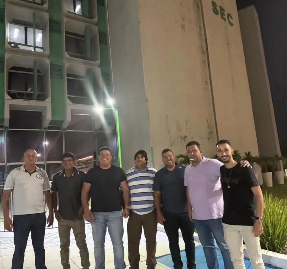 Deputado Marquinho Viana e vereadores de Ituaçu participam de audiência na Secretaria Estadual de Educação