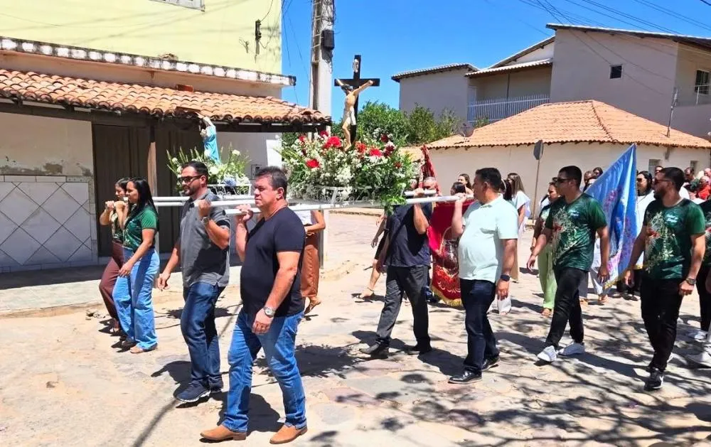 Marquinho Viana participa da 10ª Cavalgada Ecológica em Itaetê e celebra o padroeiro de Tranqueiras, em Ituaçu