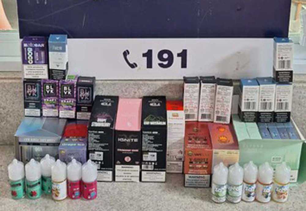 Contrabando é encontrado dentro de ônibus na BR 116 em Vitória da Conquista