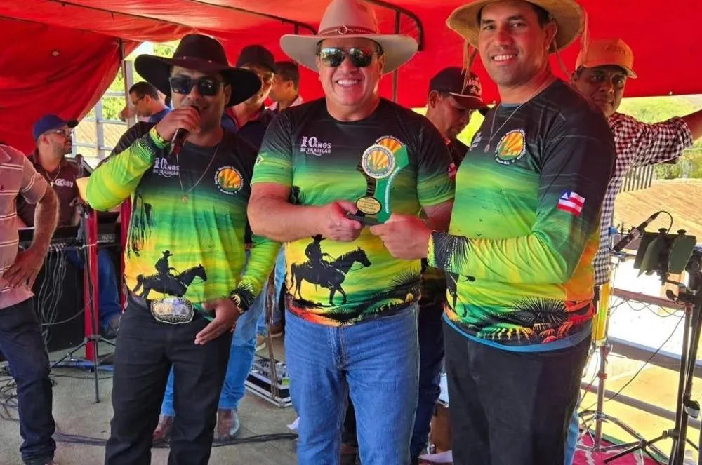 Marquinho Viana participa da 10ª Cavalgada Ecológica em Itaetê e celebra o padroeiro de Tranqueiras, em Ituaçu