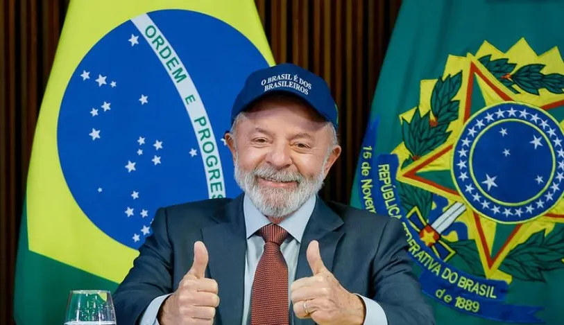Datafolha: Lula mantém vantagem expressiva e venceria Flávio Bolsonaro no segundo turno em 2026