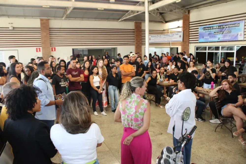 Transferência da UNEB para antigo CEB é tema de reuniões em Brumado