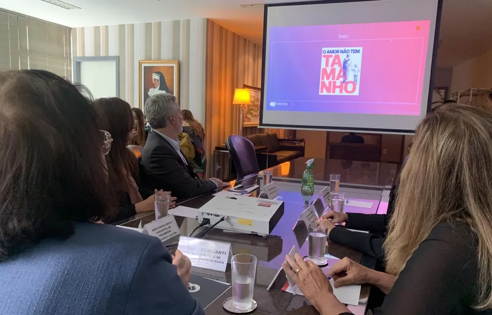 MP lança campanha para aumentar número de crianças adotadas com mais de seis anos de idade