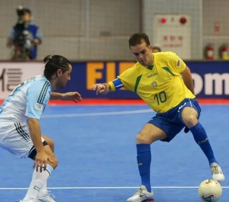Brumado: Futebol Solidário contará com presença de Fininho, Bicampeão Mundial de Futsal