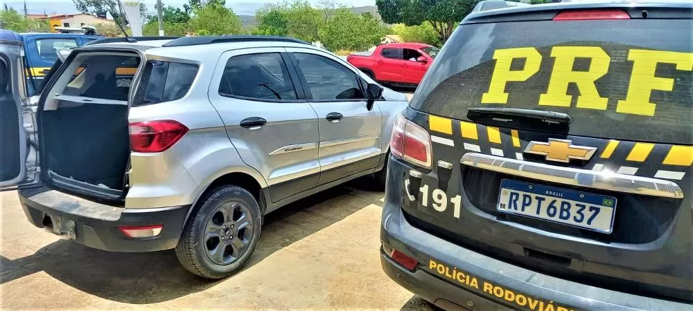 Homem compra carro roubado na ‘mão’ de amigo e acaba preso pela PRF