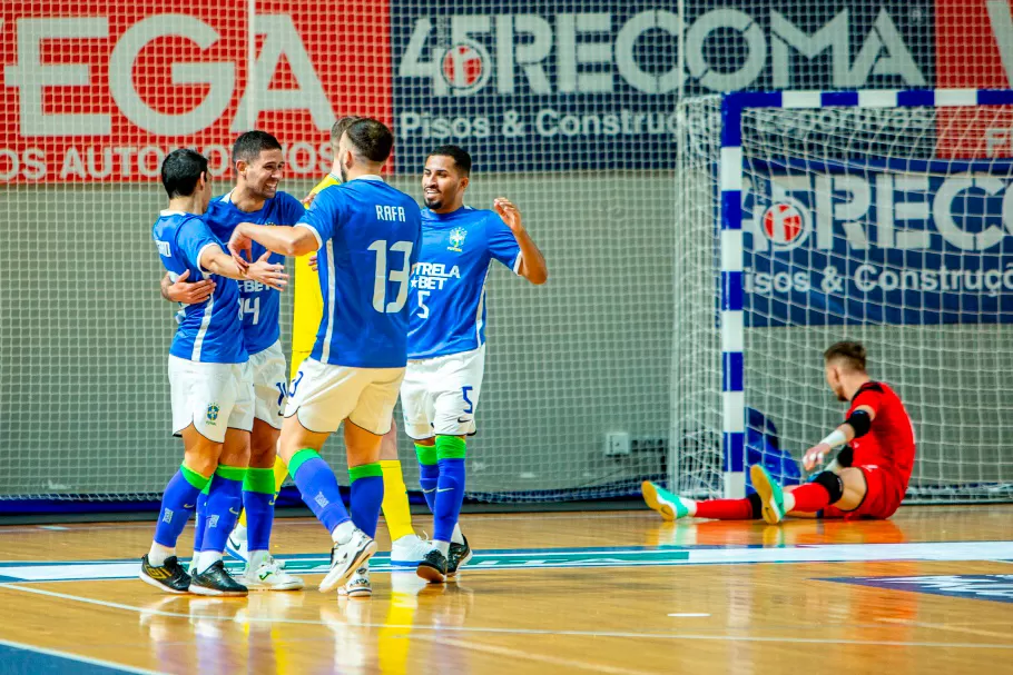 Seleção Brasileira de Futsal vence Ucrânia em penúltimo teste antes do Mundial
