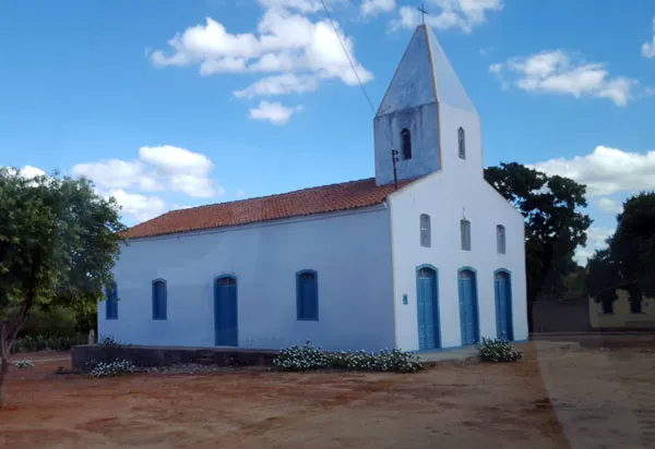 Assaltantes invadem casa e fazem moradores reféns durante ação criminosa na zona rural de Brumado