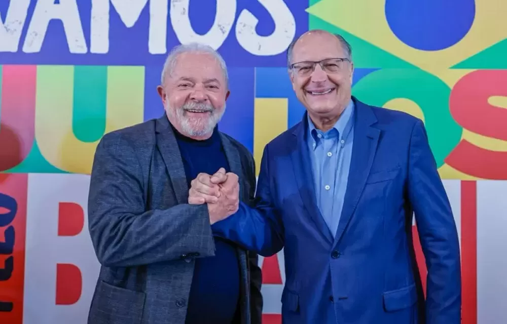 Diplomação do presidente da República eleito acontece nesta segunda-feira (12)