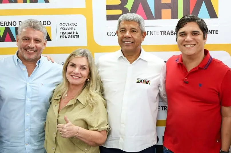 Deputado Vitor Bonfim acompanha governador Jerônimo Rodrigues em agenda de inaugurações e investimentos em Guanambi