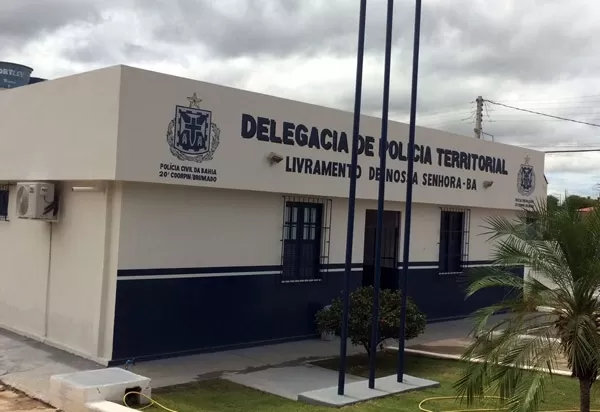 Suspeito de homicídio em Rio de Contas é conduzido à Delegacia pela PM