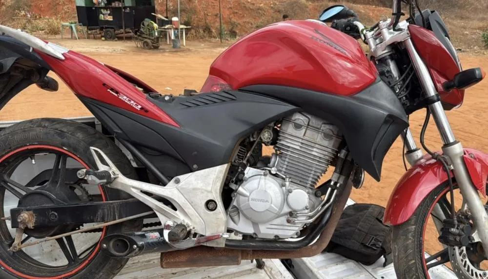 CIPRv/Brumado recupera motocicleta roubada na BR-030 em Rio do Antônio