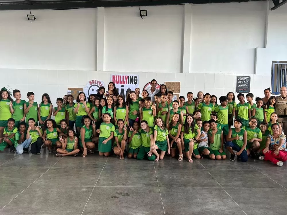 SESOC, SEMEC e PM unem esforços contra o bullying na Escola Municipal Arminda Maria Azevedo em Brumado