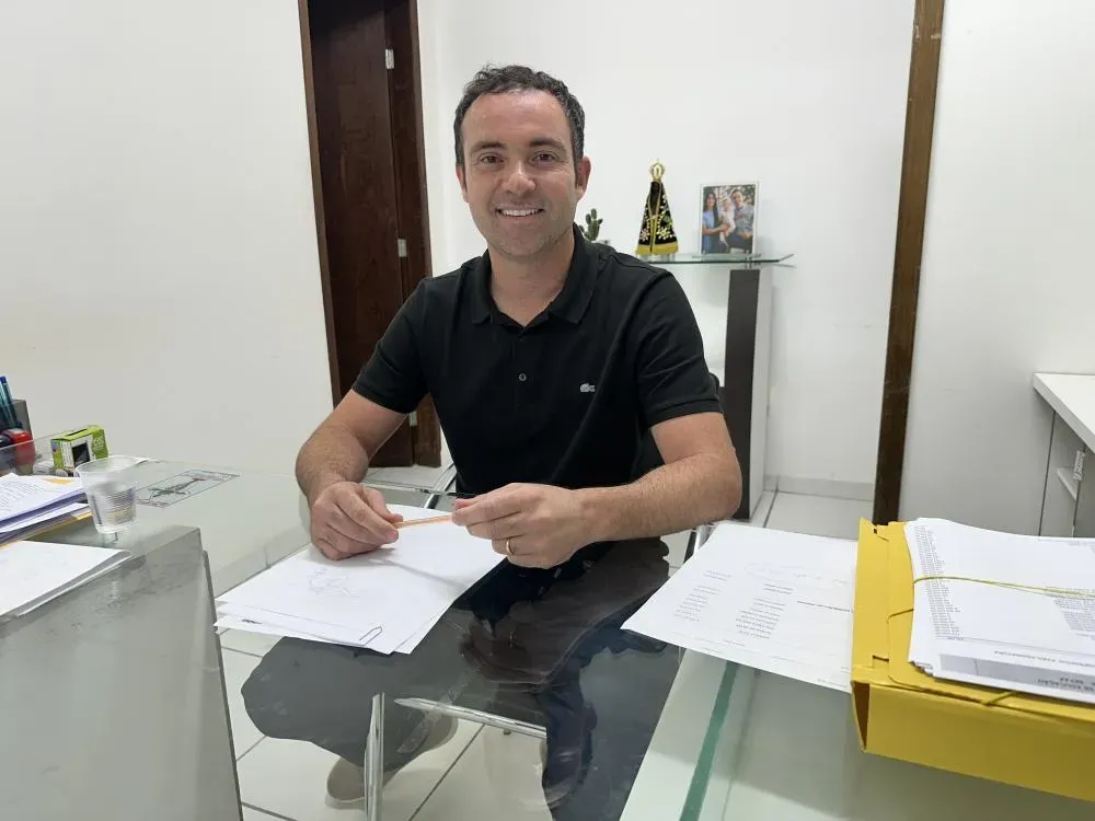 Pesquisa aponta aprovação de 70% da gestão do prefeito Fabrício Abrantes em Brumado