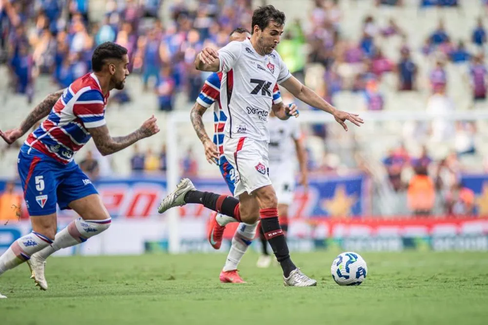 Vitória é derrotado pelo Fortaleza no Castelão 