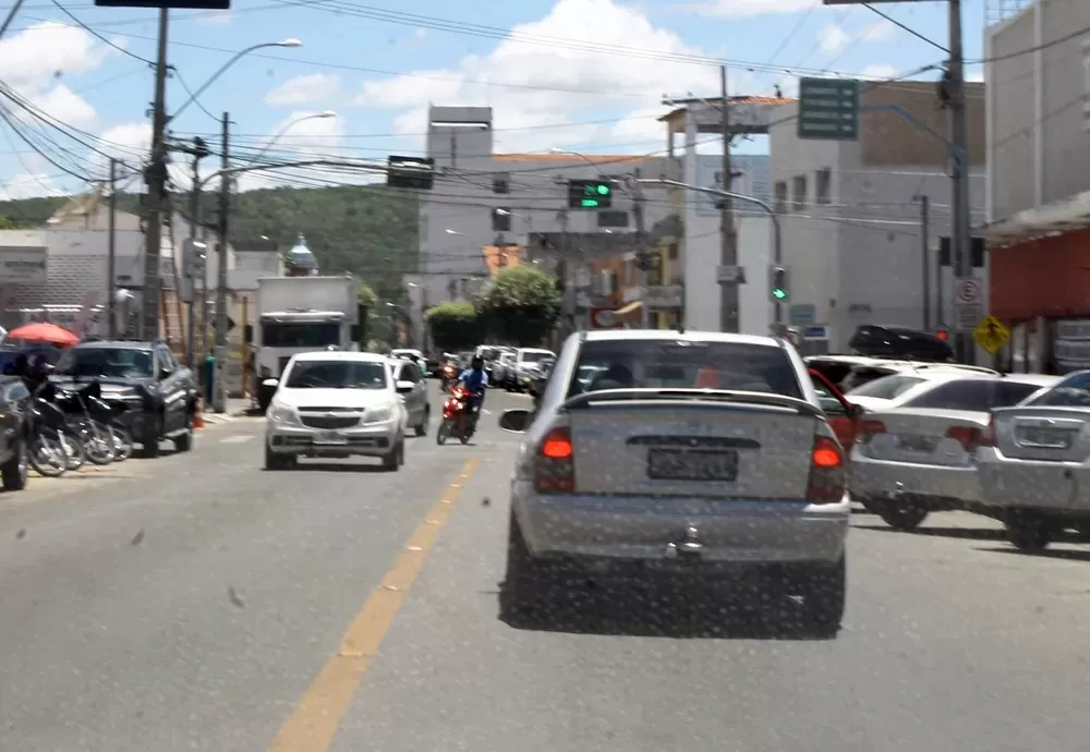 Veículos com placas de finais 3 e 4 têm desconto de 10% no IPVA