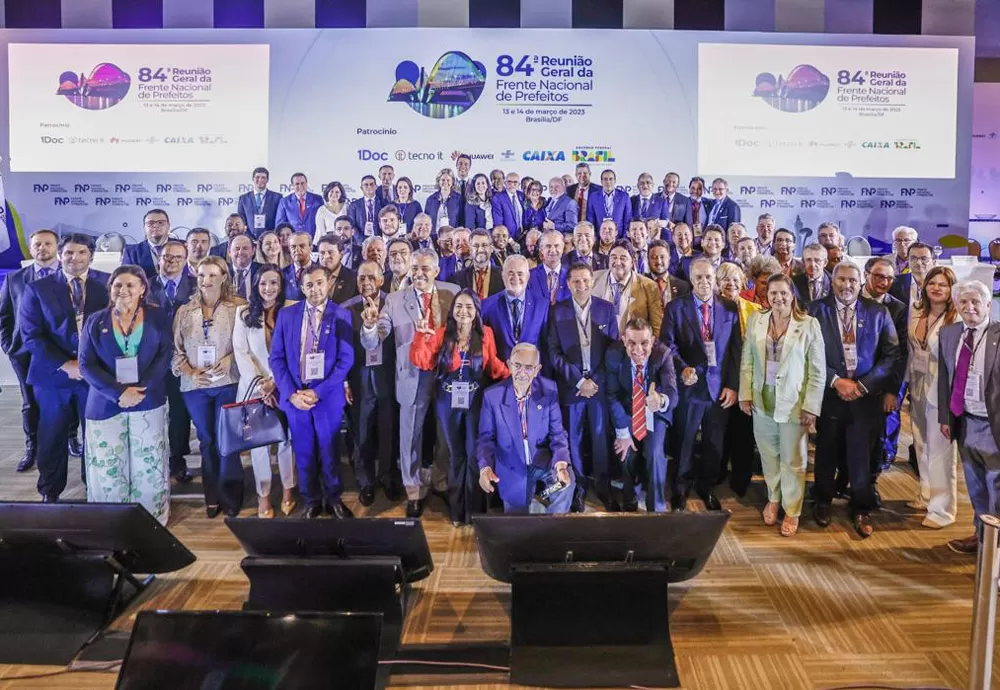 Lula exalta retomada de parcerias e ações com prefeituras: 'O Brasil não pode esperar'