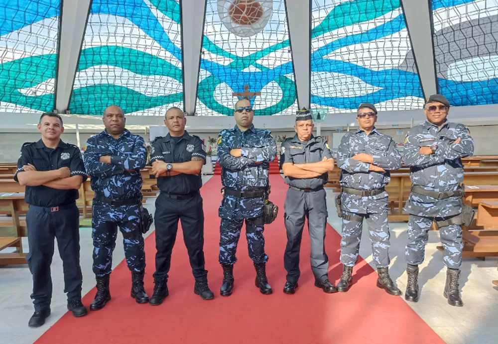 Guardas Civis Municipais de Brumado participam da Marcha Azul Marinho em Brasília em busca de direitos e reconhecimento