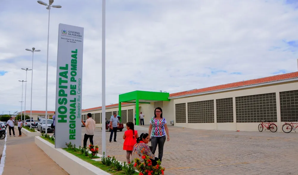 Mulher morre e mais de 100 pessoas procuram atendimento médico após consumirem em pizzaria na Paraíba