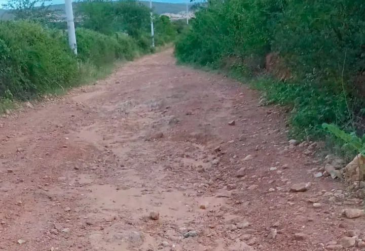 Moradores da Fazenda Araponga cobram recuperação de estradas na zona rural de Brumado