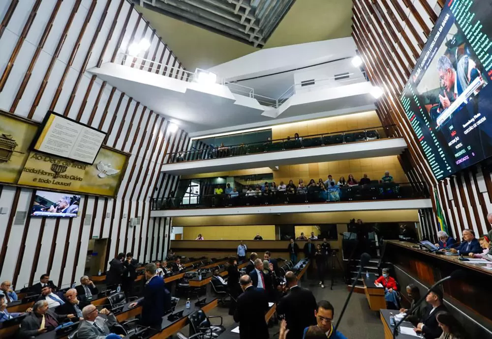 ALBA autoriza governo a contrair empréstimo de até R$ 1,165 bilhão junto à Caixa