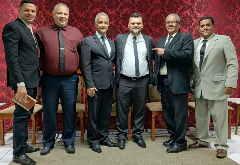 Eleições 2024: Presidente da Assembleia de Deus em Brumado declara apoio à pré-candidatura de Amarildo a Prefeito