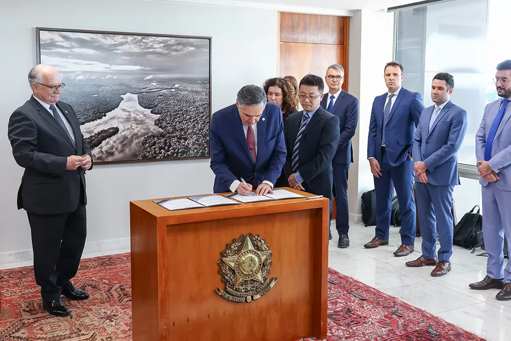 Plataformas de redes sociais viram parceiras do STF no Programa de Combate à Desinformação