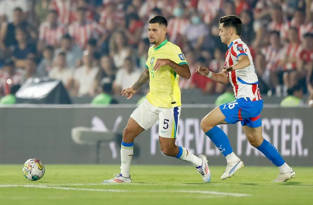 Brasil enfrenta Paraguai nesta terça-feira (10) pelas Eliminatórias 