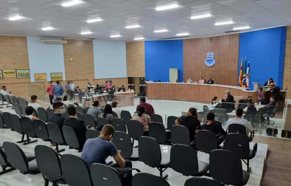 Brumado: Câmara de Vereadores aprova LDO 2023 com emenda