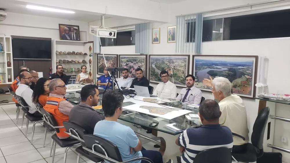Prefeitura de Brumado se reuniu com defesa civil estadual para discutir ações após chuvas no município 