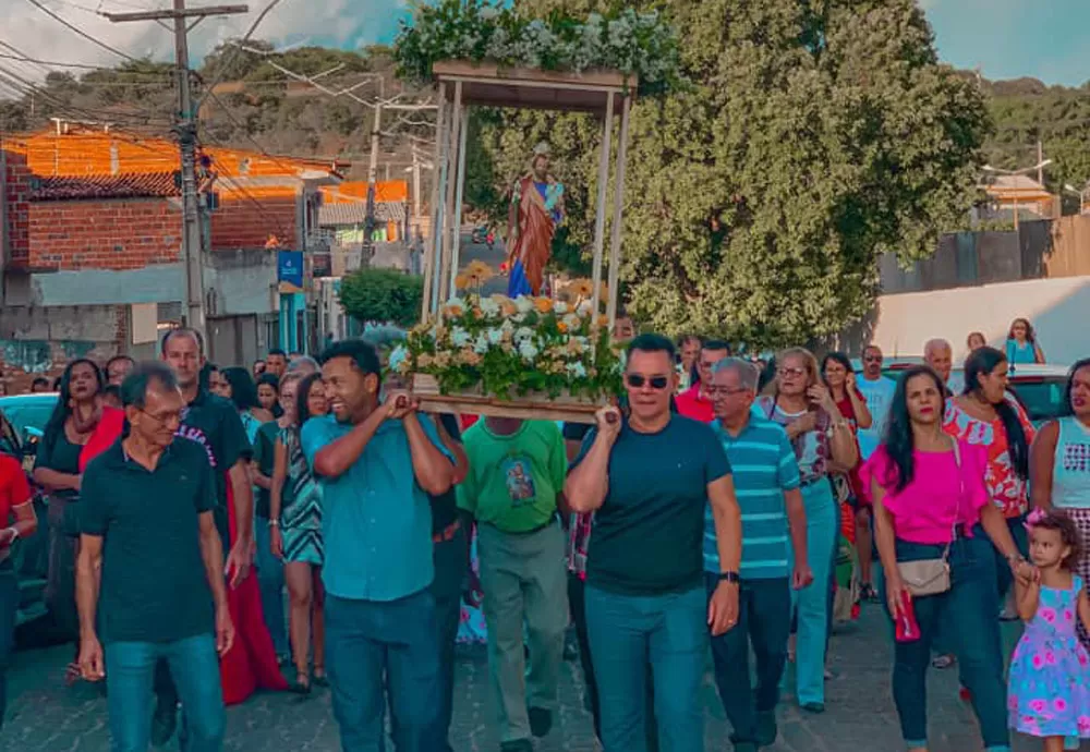 Fiéis de Brumado celebram São José