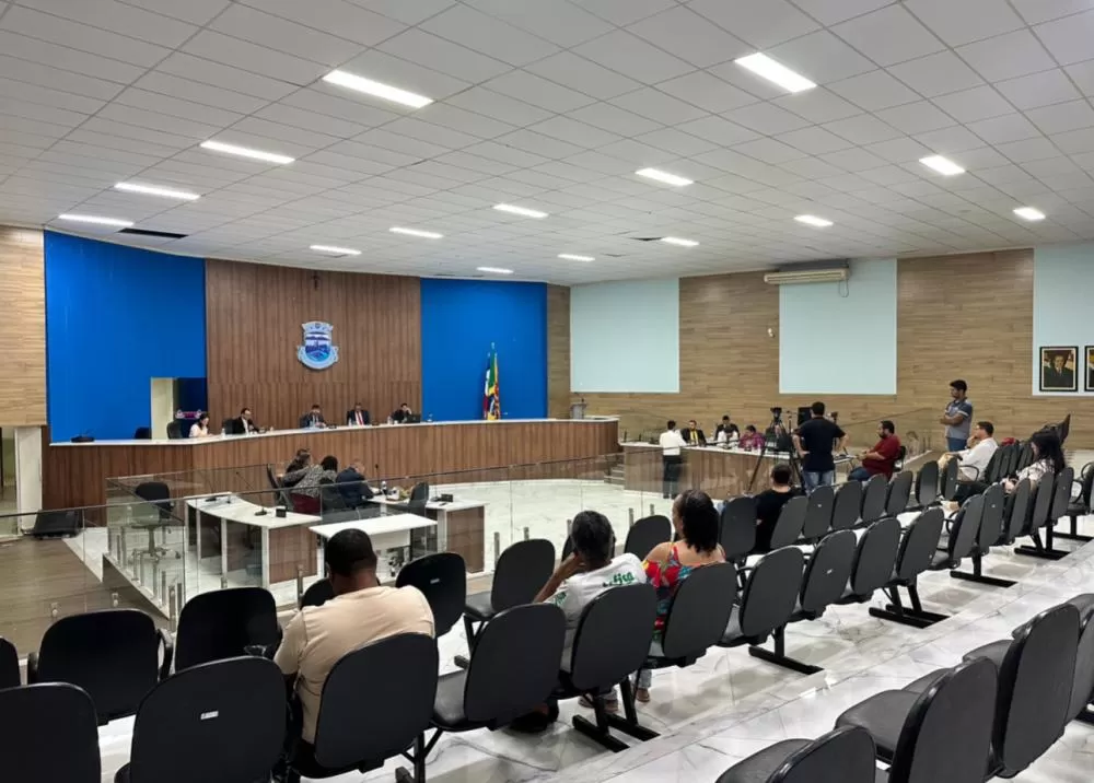 Mudanças na composição partidária da Câmara de Vereadores de Brumado