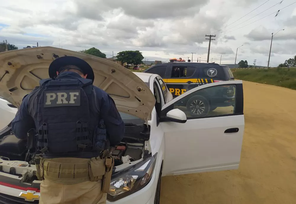 Homem compra carro vendido por valor bem abaixo do praticado no mercado e acaba preso por receptação