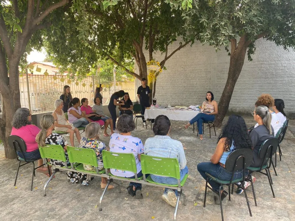 Guanambi: Estudantes de Odontologia promovem ação alusiva ao Setembro Amarelo na UBS Dra. Gizelda Cardoso Barros 