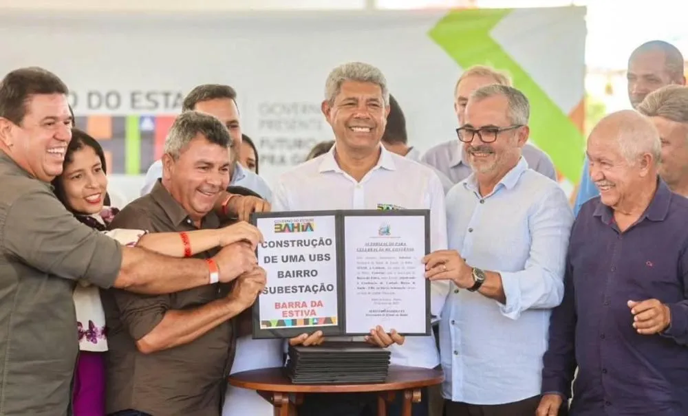 Marquinho Viana celebra pacote de entregas de Jerônimo em Barra da Estiva com emendas de sua autoria