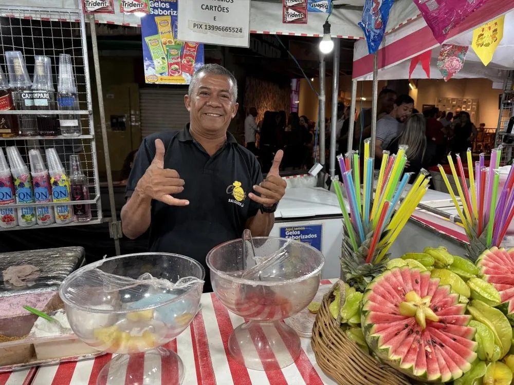 Forró na feira e shows na Praça da Prefeitura marcam São Pedro de Brumado e impulsionam comércio local